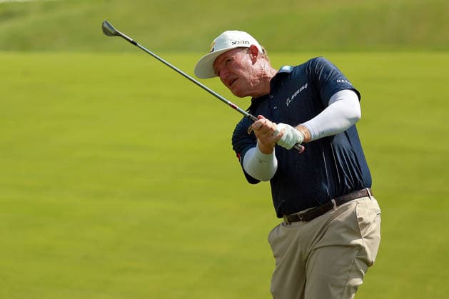 U.S. Senior Open Championship COLUMBUS, OHIO - JULY 2: Ernie Els of South Africa hits from the 11th fairway during the first round of the 46th U.S. Senior Open Championship 2026 at Scioto Country Club in Columbus, Ohio USA, July 2, 2026. Columbus Ohio United States  Copyright: xAmyxLemusx originalFilename:lemus-ussenior260702_npPEy.jpg