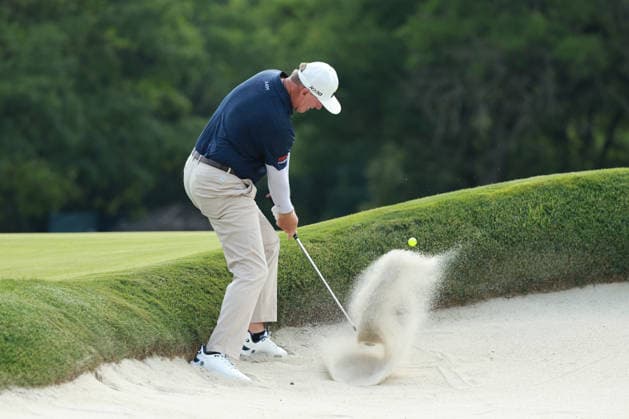 U.S. Senior Open Championship 2026 COLUMBUS, OHIO - JULY 2: Ernie Els of South Africa hits out of the bunker toward the 12th green during the first round of the U.S. Senior Open Championship 2026 at Scioto Country Club in Columbus, Ohio, USA Thursday, July 2, 2026. Columbus Ohio United States  Copyright: xJorgexLemusx originalFilename:lemus-ussenior260702_npBf0.jpg