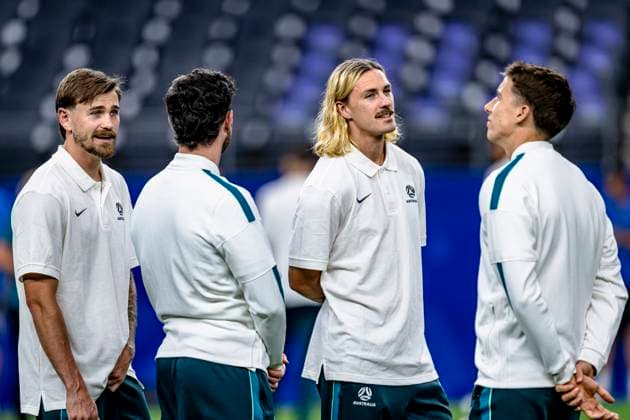 DALLAS - (l) Connor Metcalfe of Australia (r) Jackson Irvine of Australia during the 2026 World Cup at AT&T Stadium on July 2, 2026 in Dallas, United States. (Photo by Stefan Koops EYE4IMAGES DeFodi Images) - *** DALLAS l Connor Metcalfe of Australia vs. Jackson Irvine of Australia during the 2026 World Cup at AT&T Stadium on July 2, 2026, in Dallas, United States. Photo by Stefan Koops, EYE4IMAGES, DeFodi Images