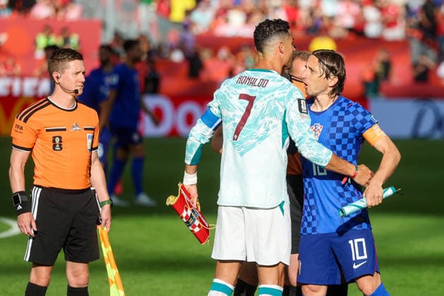 Portugal v Croatia: Round Of 32 - FIFA World Cup, WM, Weltmeisterschaft, Fussball 2026 Cristiano Ronaldo of Portugal and Luka Modric of Croatia during the FIFA World Cup 2026 Round Of 32 match between Portugal and Croatia at Toronto Stadium on July 2, 2026 in Toronto, Canada.  SanjinxStrukic PIXSELL