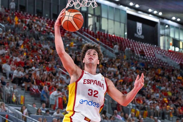 July 2, 2026, Madrid, Madrid, Spain: MARIO SAINT-SUPERY of Spanish national team, Nationalteam drives to the basket during the SPAIN vs. DENMARK 2025-26 World Cup Qualifier friendly basketball game for QAT 27, held at the Caja Magica on July 2, 2026, in Madrid, Spain. SPAIN 109 Vs. DENMARK 81 2025-26 World Cup Qualifier Friendly Basketball Game For QAT 27 (07.02.26)  - ZUMAc312 20260702_zsp_c312_294 Copyright: xOscarxManuelxSanchezx