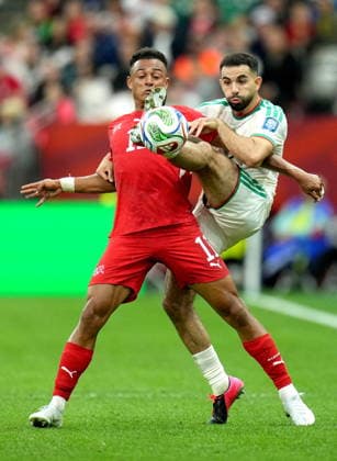 FIFA World Cup, WM, Weltmeisterschaft, Fussball 2026 - Round of 32 - Switzerland vs Algeria Dan Ndoye (L) of Switzerland and Rayan Ait-Nouri of Algeria in action during the FIFA World Cup 2026 Round of 32 match Switzerland against Algeria, in Vancouver, Canada, 02 July 2026. VANCOUVER Canada  Copyright: xBOBxFRIDx