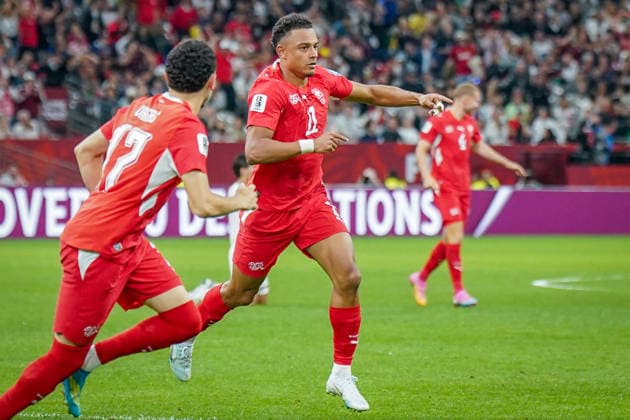Kanada: Fußball FIFA World Cup, WM, Weltmeisterschaft, Fussball 2026 Sechzehntelfinale - Schweiz vs Algerien - BC Place Stadium Vancouver: Tor und Torjubel zum 2:0 durch Dan Ndoye (Schweiz, 11) Freude, Emotionen, Jubel *** Canada Soccer 2026 FIFA World Cup Round of 32 Switzerland vs. Algeria BC Place Stadium, Vancouver Goal and celebration of the 2-0 score by Dan Ndoye (Switzerland), 11 Joy, emotions, cheering Copyright: xJOERANxSTEINSIEKx