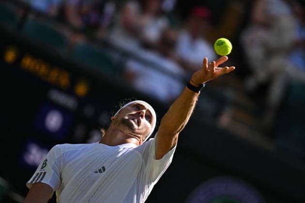 2026 Wimbledon - Alexander Zverev Alexander Zverev (GER) during his second round match at the 2025 Wimbledon Tennis Championships at the AELTC in London, UK on July 2, 2026. Photo by Corinne Dubreuil ABACAPRESS.COM London  Copyright: xDubreuilxCorinne ABACAx