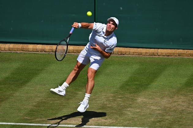 2026 Wimbledon - Arthur Fery Arthur Fery (GBR) during his second round match at the 2025 Wimbledon Tennis Championships at the AELTC in London, UK on July 2, 2026. Photo by Corinne Dubreuil ABACAPRESS.COM London  Copyright: xDubreuilxCorinne ABACAx