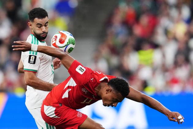 July 2, 2026, Vancouver, Bc, CANADA: Algeria s Rayan Ait-Nouri (left) and Switzerland s Dan Ndoye (11) vie for the ball during the first half of a World Cup Round of 32 soccer match, in Vancouver, on Thursday, July 2, 2026. Canada News - July 2, 2026  - ZUMAc35_ 20260702_zaf_c35_331 Copyright: xEthanxCairnsx