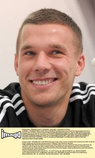Football, EURO 2012, DFB Press Conference with Podolski and Gomez