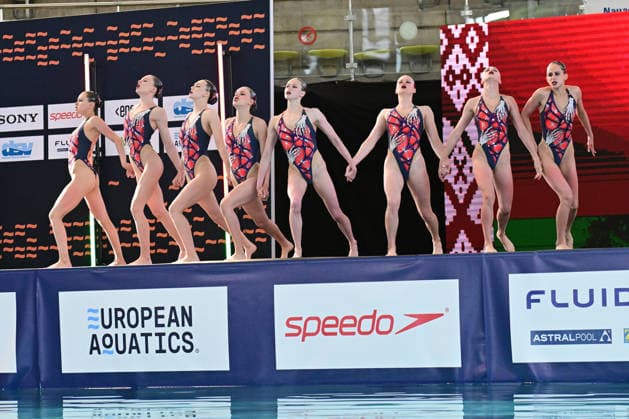 SYNCHRONSCHWIMMEN - Team Weißrussland (BLR) bei den Jugend-Europameisterschaften im Synchronschwimmen in der Disziplin Team Technische Kür Finale in München am 02.07.2026, Deutschland, Oberbayern München Olympia-Schwimhalle Bayern Deutschland *** SYNCHRONIZED SWIMMING: Team Belarus (BLR) at the European Junior Synchronized Swimming Championships in the Team Technical Routine Final in Munich on July 2, 2026, Germany, Upper Bavaria, Munich Olympic Swimming Hall, Bavaria, Germany