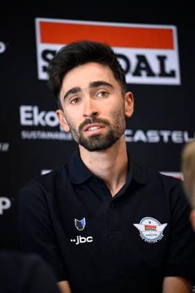 Tour de France 2026 Media Activities 03 07 2026 BARCELONA, SPAIN - JULY 03 : Paret-Peintre Valentin (FRA) of Soudal Quick-Step speaking with the media during a press conference, PK, Pressekonferenz prior to the 113rd edition of Tour de France 2026, on July 3, 2026 in Barcelona, Spain, 03 07 2026 Barcelona Spain  Copyright: xTomasxSiskx