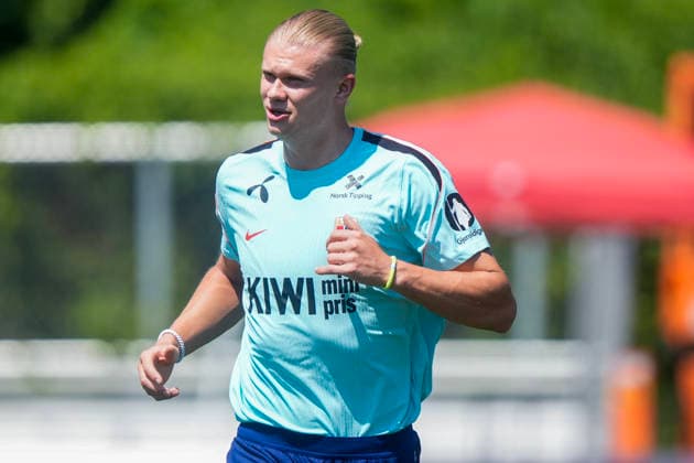 Fotball-VM 2026: New Jersey, USA 20260703. Erling Braut Haaland trener pa Melanie Lane Training Ground for 8 -delsfinalen i VM mot Brasil. Foto: Terje Pedersen NTB New Jersey USA EDITORIAL USE ONLY. RESTRICTED USE FOR BETTING COMPANIES Ref:_SPOiRTufvzf0a4.jpg *** 2026 FIFA World Cup, New Jersey, USA, July 3, 2026: Erling Braut Haaland trains at Melanie Lane Training Ground ahead of the World Cup quarterfinal against Brazil. Photo: Terje Pedersen, NTB, New Jersey, USA. EDITORIAL USE ONLY. RESTRICTED USE FOR BETTING COMPANIES.  Copyright: xTerjexPedersenx xNTBx