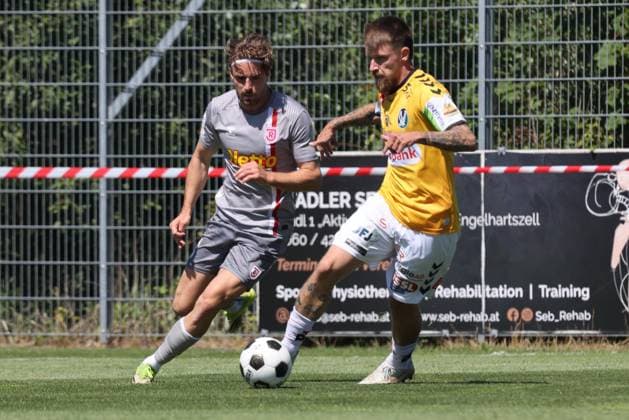 03.07.2026, AUT, St.Roman, Testspiel SV Ried vs Jahn Regensburg, Im Bild: Philipp Pomer, Fotocredit Reinhard Schröckelsberger *** July 3, 2026, Austria, St. Roman, Friendly Match: SV Ried vs. Jahn Regensburg. Pictured: Philipp Pomer. Photo credit: Reinhard Schröckelsberger