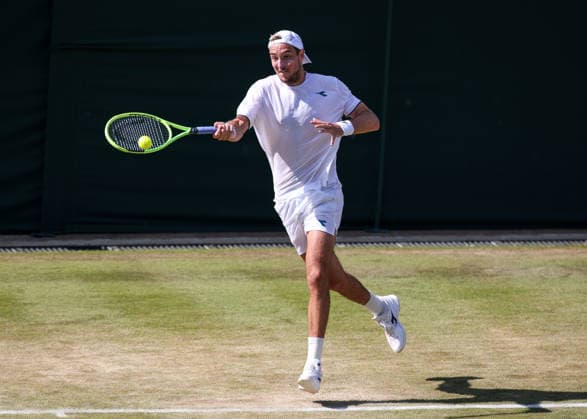 Jan-Lennard Struff (GER), Herren Einzel, Men s Singles Tennis - Wimbledon 2026 - Grand Slam ITF ATP, Tennis Herren WTA, Tennis Damen - AELTC - London - - Great Britain - 3 July 2026. *** Jan Lennard Struff (GER), Men s Singles, Wimbledon 2026 Grand Slam, ITF, ATP, WTA, AELTC, London, Great Britain, July 3, 2026 Copyright: xJuergenxHasenkopfx
