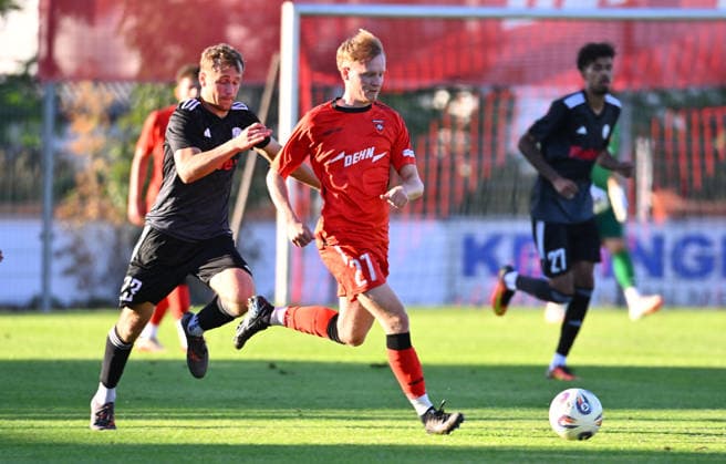 03.07.2026 - Fussball - Saison 2026 2027 - BFV - Toto-Pokal : ASV Neumarkt - SV Fortuna Regensburg - - xwoxzix - Julian Ziegler (23, SV Fortuna Regensburg ) Sam Zander (27, ASV Neumarkt ) *** July 3, 2026, 2026–2027 Soccer Season, BFV Toto Cup, ASV Neumarkt vs. SV Fortuna Regensburg, xwoxzix, Julian Ziegler 23, SV Fortuna Regensburg, Sam Zander 27, ASV Neumarkt