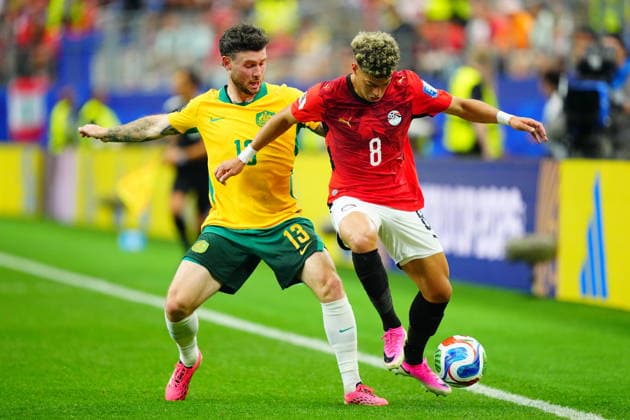 Australia v Egypt - FIFA World Cup, WM, Weltmeisterschaft, Fussball 2026 - Round of 32 ARLINGTON, USA - JULY 03: Emam Ashour (8) of Egypt in action against Aiden O’Neill (13) of Australia during the 2026 FIFA World Cup Round of 32 match between Australia and Egypt at Dallas Stadium in Arlington, Texas, United States on July 03, 2026. Evrim Aydin Anadolu Texas United States. Editorial use only. Please get in touch for any other usage.  Copyright: x2026xAnadoluxEvrimxAydinx