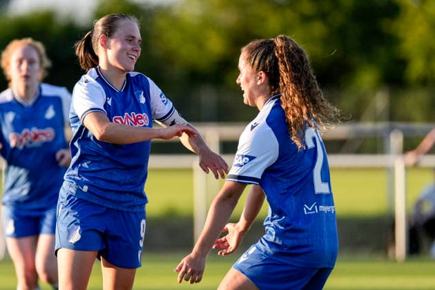 v.li.: Torschützin Marie Steiner (TSG, 9), Laia Martret Jimenez (TSG, 21, Neuzugang), Spielerinnen der TSG 1899 Hoffenheim, jubeln über das Tor zum 7:1, Jubel, Torjubel, Torerfolg, celebrate the goal, goal, celebration, jubelt ueber das Tor, Freuen, Freude, freut sich, optimistisch, positiv, Spielszene, Highlight, Action, Aktion, 03.07.2026, Sankt Leon-Rot (Deutschland), Fussball, Frauen, Testspiel, TSG 1899 Hoffenheim - Karlsruher SC, 03.07.2026, Sankt Leon-Rot (Deutschland), Fussball, Frauen, Testspiel, TSG 1899 Hoffenheim - Karlsruher SC, DFB DFL REGULATIONS PROHIBIT ANY USE OF PHOTOGRAPHS AS IMAGE SEQUENCES AND OR QUASI-VIDEO. *** From left: Goal scorer Marie Steiner (TSG), 9; Laia Martret Jimenez (TSG), 21; new signing; players from TSG 1899 Hoffenheim celebrate the goal that made the score 7–1, Celebration, goal celebration, scoring a goal, celebrate the goal, goal, celebration, celebrating the goal, joy, happiness, happy, optimistic, positive, game scene, highlight, action, 03 07 2026, Sankt Leon Rot, Germany, soccer, women, friendly match, TSG 1899 Hoffenheim vs. Karlsruher SC, July 3, 2026, Sankt Leon Rot, Germany, soccer, women, friendly match, TSG 1899 Hoffenheim vs. Karlsruher SC, DFB and DFL regulations prohibit any use of photographs as image sequences and or quasi-video xozx