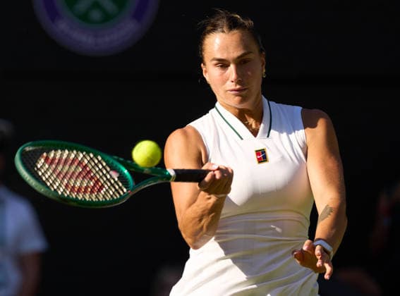 2026 Wimbledon, July 03, Day 5 LONDON, - JULY 3: Aryna Sabalenka plays a shot against Jelena Ostapenko of Latvia during their third round match at 2026 Wimbledon, July 03, Day 5 at The all England club, Wimbledon on July 3, 2026 in London, GBR. London The all England club, Wimbledon GBR Copyright: xPeterxvanxdenxBerg ISIxPhotosx 9445