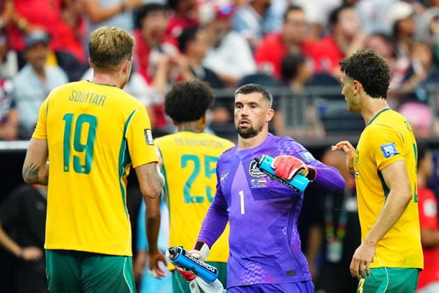 Australia v Egypt - FIFA World Cup, WM, Weltmeisterschaft, Fussball 2026 - Round of 32 ARLINGTON, USA - JULY 03: Mathew Ryan (1) of Australia takes the pitch during the 2026 FIFA World Cup Round of 32 match between Australia and Egypt at Dallas Stadium in Arlington, Texas, United States on July 03, 2026. Evrim Aydin Anadolu Texas United States. Editorial use only. Please get in touch for any other usage.  Copyright: x2026xAnadoluxEvrimxAydinx