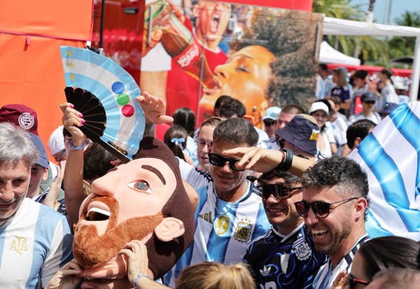 FIFA World Cup, WM, Weltmeisterschaft, Fussball 2026 - Round of 32 - Argentina vs Cape Verde Fans of Argentina arrive for the FIFA World Cup 2026 Round of 32 match Argentina against Cape Verde, in Miami, USA, 03 July 2026. MIAMI United States  Copyright: xCRISTOBALxHERRERA-ULASHKEVICHx