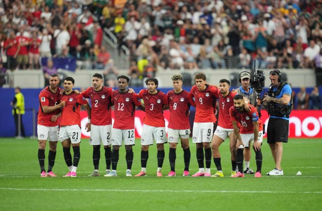 Egypt team (Egypt) with post game celebration during Australia and Egypt, Round of 32 FIFA World Cup, WM, Weltmeisterschaft, Fussball 2026, Dallas Stadium, Arlington, United States on July 3, 2026. Thor Wegner DeFodi Images. (Photo by DeFodi Images) - *** The Egyptian team celebrates after the game between Australia and Egypt in the Round of 32 of the 2026 FIFA World Cup at Dallas Stadium in Arlington, United States, on July 3, 2026. Photo by DeFodi Images (Thor Wegner)