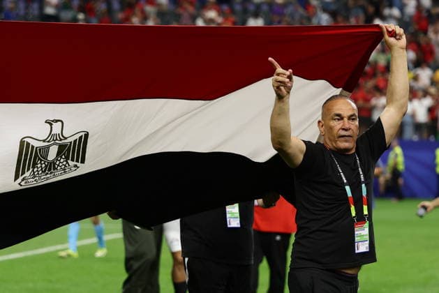 FIFA World Cup, WM, Weltmeisterschaft, Fussball 2026 - Round of 32 - Australia vs Egypt Ibrahim Hassan, twin brother of Egypt s head coach Hossam Hassan, celebrates after winning the FIFA World Cup 2026 Round of 32 match Australia against Egypt, in Dallas, USA, 03 July 2026. DALLAS United States  Copyright: xCHRISTOPHERxNEUNDORFx