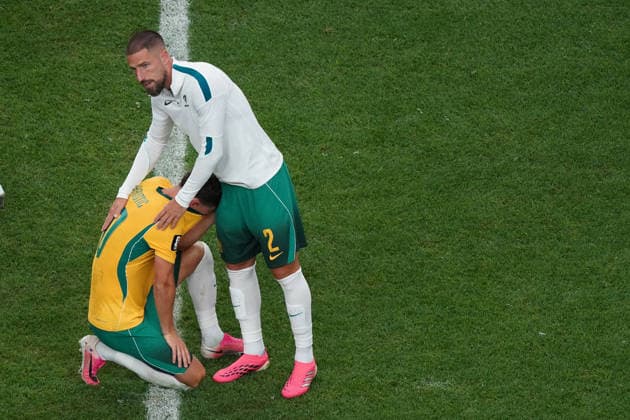 Australia s Ajdin Hrustic (L) and Milos Degenek react at the end of the 2026 FIFA World Cup, WM, Weltmeisterschaft, Fussball Round match between Australia and Egypt at AT&T Stadium in Arlington, USA 03 July 2026. World Cup FIFA 2026: Australia - Egypt !ACHTUNG: NUR REDAKTIONELLE NUTZUNG!  Copyright: xKennethxFernandezx AMDEP7984 20260703-55020793612_1