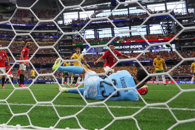 ARLINGTON, TX - JULY 03: Mostafa Shobeir 23 of Egypt makes a save during the FIFA World Cup, WM, Weltmeisterschaft, Fussball 2026 Round of 32 match between Australia and Egypt on July 3, 2026, at Dallas Stadium in Dallas, Texas. (Photo by David Buono Icon Sportswire) SOCCER: JUL 03 FIFA World Cup 26 Round of 32 - Australia vs Egypt EDITORIAL USE ONLY Icon260703066
