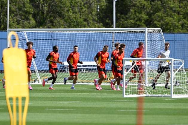 Belgian national football team - FIFA World Cup, WM, Weltmeisterschaft, Fussball 2026 - media activities 03 07 2026 RENTON, UNITED STATES OF AMERICA - JULY 03 : Vanaken Hans midfielder of Belgium, Tielemans Youri midfielder of Belgium, Castagne Timothy defender of Belgium, Fernandez-Pardo Matias forward of Belgium, Ngoy Nathan of Belgium, Witsel Axel midfielder of Belgium pictured during a training session of the Belgian national football team during the FIFA World Cup 2026 on July 3, 2026 in Renton, United States of America, 03 07 2026 Renton United States of America  Copyright: xNicoxVereeckenx