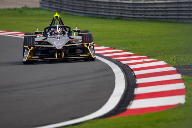 2026 FORMULA E SHANGHAI ePRIX 07 GUNTHER Maximilian (ger), DS Penske, DS E-Tense FE25, action during the Shanghai ePrix, 12th and 13th round of the 2025-26 ABB FIA Formula E World Championship, WM, Weltmeisterschaft on the Shanghai International Circuit from July 3 to 5, 2026 in Shanghai, China - ShanghaiChina  Copyright: xJULIENxDELFOSSEx