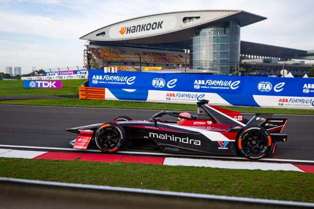 2026 FORMULA E SHANGHAI ePRIX 48 MORTARA Edoardo (swi), Mahindra Racing, Mahindra M12Electro, action during the Shanghai ePrix, 12th and 13th round of the 2025-26 ABB FIA Formula E World Championship, WM, Weltmeisterschaft on the Shanghai International Circuit from July 3 to 5, 2026 in Shanghai, China - ShanghaiChina  Copyright: xJULIENxDELFOSSEx