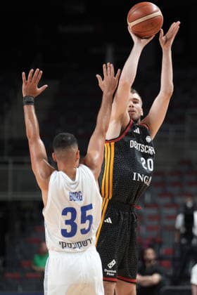 Basketball, Israel, Germany, RÄ«ga, Latvia, 03.07.2026, basketball Malte Delow of Germany and Ethan Burg of Israel in action during FIBA 2027 World Cup European qualifiers Group A game between Israel and Germany national basketball teams In Riga, Latvia, 03.07.2026. Photo: Roman Koksarov (RKF) Riga Latvia Copyright: xRomanxKoksarovx basketISR-GER20260703rk472.JPG