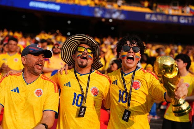 Colombia v Ghana - FIFA World Cup, WM, Weltmeisterschaft, Fussball 2026 - Round of 32 KANSAS CITY, UNITED STATES - JULY 3: Fans gather prior the 2026 FIFA World Cup Round of 32 match between Colombia and Ghana at Arrowhead Stadium (Kansas City Stadium) in Kansas City, Missouri, United States on July 3, 2026. Hakan Akgun Anadolu Missouri United States. Editorial use only. Please get in touch for any other usage.  Copyright: x2026xAnadoluxHakanxAkgunx