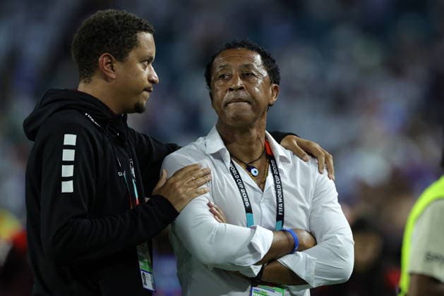 FIFA World Cup, WM, Weltmeisterschaft, Fussball 2026 - Round of 32 - Argentina vs Cape Verde Cape Verde s head coach Bubista looks on after losing the FIFA World Cup 2026 Round of 32 match Argentina against Cape Verde, in Miami, Florida, USA, 03 July 2026. MIAMI United States  Copyright: xCRISTOBALxHERRERA-ULASHKEVICHx