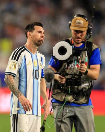 Football - FIFA World Cup, WM, Weltmeisterschaft, Fussball - Round of 32 - Argentina v Cape Verde 3rd July 2026 - FIFA World Cup - Round of 32 - Argentina v Cape Verde - Lionel Messi of Argentina sighs - Photo: Simon Stacpoole Offside. Miami USA *** Fußball – FIFA-Weltmeisterschaft, Runde der letzten 32: Argentinien gegen Kap Verde, 3. Juli 2026 – FIFA-Weltmeisterschaft, Runde der letzten 32: Argentinien gegen Kap Verde – Lionel Messi aus Argentinien seufzt – Foto: Simon Stacpoole – Abseits – Miami, USA  Copyright: xSimonxStacpoolexOffside