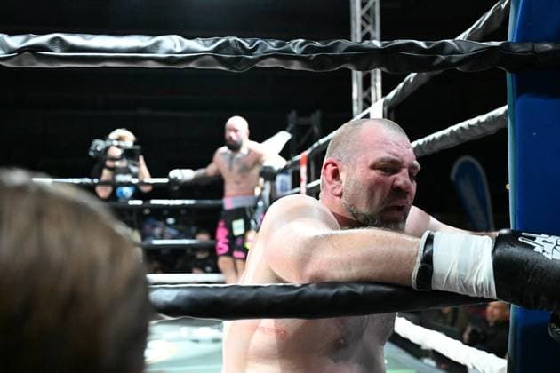 Boxkampf in der Eissporthalle am 03.07.2026 in Essen. ** NUR FÜR REDAKTIONELLE ZWECKE ** EDITORIAL USE ONLY **<p>Boxkampf in der Eissporthalle am 03.07.2026 in Essen. Boxkampf zwischen Patrick Korte und Eugen Buchmüller (rechts im Foto) . Deutschland NRW Essen Copyright: AndreasxBuck *** Boxing match at the Eissporthalle on July 3, 2026, in Essen ** FOR EDITORIAL USE ONLY ** EDITORIAL USE ONLY ** p Boxing match at the Ice Rink on July 3, 2026, in Essen Boxing match between Patrick Korte and Eugen Buchmüller (on the right in the photo) Germany, North Rhine-Westphalia, Essen Copyright AndreasxBuck Copyright: AndreasxBuck doc86kbadybk3ofsvnbfms ,EDITORIAL USE ONLY