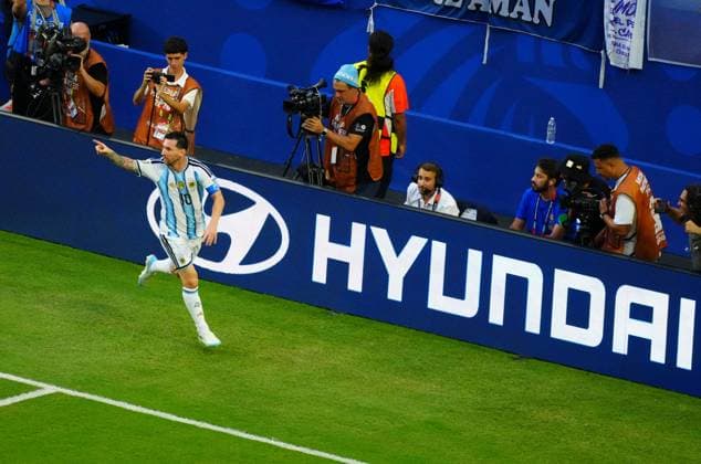 Lionel Messi of Argentina Argentina v Cape Verde, 2026 FIFA World Cup, WM, Weltmeisterschaft, Fussball Round of 32, Football, Miami Stadium, Miami, Florida, USA - 03 Jul 2026Miami Miami Stadium Florida (FL) United States of America  Copyright: xJavierxGarcia Shutterstockx 16975460fz