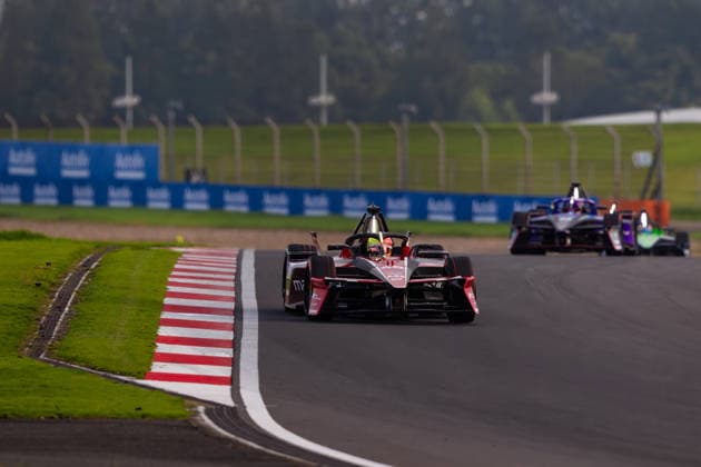 2026 FORMULA E SHANGHAI ePRIX 48 MORTARA Edoardo (swi), Mahindra Racing, Mahindra M12Electro, action during the Shanghai ePrix, 12th and 13th round of the 2025-26 ABB FIA Formula E World Championship, WM, Weltmeisterschaft on the Shanghai International Circuit from July 3 to 5, 2026 in Shanghai, China - ShanghaiChina  Copyright: xDamienxDoumerguex