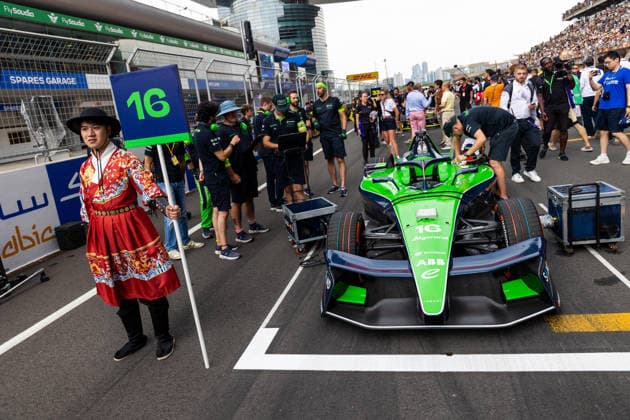 2026 FORMULA E SHANGHAI ePRIX grille de depart, starting grid, illustration, during the Shanghai ePrix, 12th and 13th round of the 2025-26 ABB FIA Formula E World Championship, WM, Weltmeisterschaft on the Shanghai International Circuit from July 3 to 5, 2026 in Shanghai, China - ShanghaiChina  Copyright: xDamienxDoumerguex