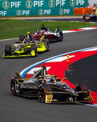 2026 FORMULA E SHANGHAI ePRIX 77 BARNARD Taylor (gbr), DS Penske, DS E-Tense FE25, action during the Shanghai ePrix, 12th and 13th round of the 2025-26 ABB FIA Formula E World Championship, WM, Weltmeisterschaft on the Shanghai International Circuit from July 3 to 5, 2026 in Shanghai, China - ShanghaiChina  Copyright: xJULIENxDELFOSSEx