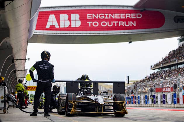 2026 FORMULA E SHANGHAI ePRIX 07 GUNTHER Maximilian (ger), DS Penske, DS E-Tense FE25, pit boost, ambiance during the Shanghai ePrix, 12th and 13th round of the 2025-26 ABB FIA Formula E World Championship, WM, Weltmeisterschaft on the Shanghai International Circuit from July 3 to 5, 2026 in Shanghai, China - ShanghaiChina  Copyright: xJULIENxDELFOSSEx