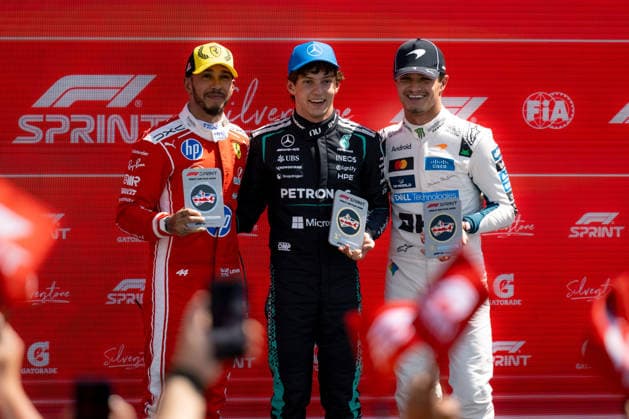 July 4, 2026, Silverstone, Northamptonshire, United Kingdom: LEWIS HAMILTON (44, Scuderia Ferrari HP, GBR, British F1 Driver, SF-26) ANDREA KIMI ANTONELLI (12, Mercedes AMG Petronas F1 Team, ITA, Italian F1 Driver, W17) LANDO NORRIS (1, McLaren Mastercard F1 Team, GBR, British F1 Driver, MCL40) in parc fermo after the sprint race at the Formula 1 Pirelli British Grand Prix 2026 at Silverstone Circuit Silverstone United Kingdom - ZUMAr193 20260704_zsp_r193_048 Copyright: xSaraxRuffonix