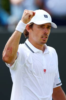 Alex De Minaur celebrates victory in his third round match Wimbledon Tennis Championships, Day 6, The All England Lawn Tennis and Croquet Club, London, UK - 04 Jul 2026London The All England Lawn Tennis and United Kingdom  Copyright: xJamesxMarsh Shutterstockx 16975551bf