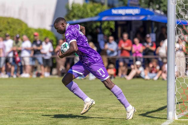 Stammham, Deutschland 04. Juli 2026: Testspiel - 2026 2027 - FC Ingolstadt 04 gegen VfB Eichstätt Im Bild: Obed Ugondu (FCI) jubelt nach seinem Tor zum 2:0 Sportanlage SV Stammham Bayern *** Stammham, Germany, July 4, 2026: 2026-2027 preseason match between FC Ingolstadt 04 and VfB Eichstätt. Pictured: Obed Ugondu of FCI celebrates after scoring the goal that made it 2-0. SV Stammham Sports Complex, Bavaria Copyright: xFotostandx xSchäferx