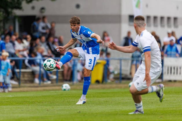 Florian Bohnert (Rostock) ; GER, FSV Kühlungsborn vs. FC Hansa Rostock, Fußball, Männer, 3. Liga, Testspiel, Spielzeit 2026 2027, 04.07.2026 Kühlungsborn Sportplatz Mecklenburg - Vorpommern Deutschland *** Florian Bohnert Rostock GER, FSV Kühlungsborn vs. FC Hansa Rostock, Soccer, Men s, 3rd Division, Friendly Match, 2026–2027 Season, April 7, 2026, Kühlungsborn Sports Field, Mecklenburg-Western Pomerania, Germany
