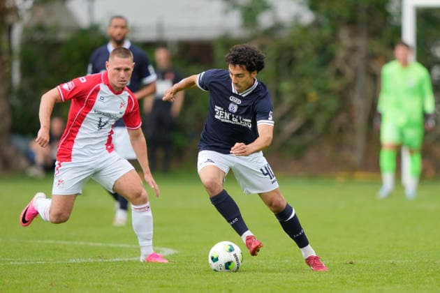 04.07.2026, Stadion, Riddergoar 1, 49824 Laar, GER, Fußball, 3. Liga: Blitzturnier: SV Meppen testet gegen zwei niederländische Clubs, SVM vs Emmen, Niclas Nadj (SV Meppen 40) DFL REGULATIONS PROHIBIT ANY USE OF PHOTOGRAPHS AS IMAGE SEQUENCES AND OR QUASI-VIDEO. 49824 Laar Niedersachsen Deutschland Stadion, Riddergoar 1 *** July 4, 2026, Stadium, Riddergoar 1, 49824 Laar, GER, Soccer, 3rd Division Blitz Tournament: SV Meppen faces two Dutch clubs, SVM vs. Emmen, Niclas Nadj SV Meppen 40 DFL REGULATIONS PROHIBIT ANY USE OF PHOTOGRAPHS AS IMAGE SEQUENCES AND OR QUASI-VIDEO 49824 Laar Lower Saxony Germany Stadium, Riddergoar 1