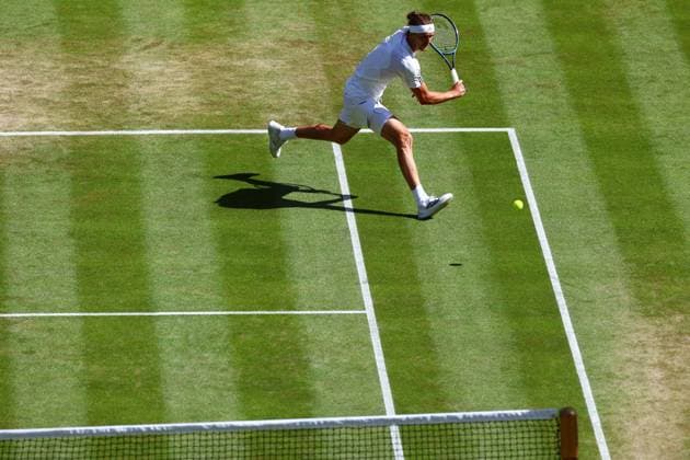 Alexander Zverev during his third round match Wimbledon Tennis Championships, Day 6, The All England Lawn Tennis and Croquet Club, London, UK - 04 Jul 2026London The All England Lawn Tennis and United Kingdom  Copyright: xJamesxMarsh Shutterstockx 16975551cg