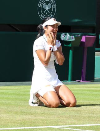 TENNIS - Wimbledon 2026 LONDON,ENGLAND,04.JUL.26 - TENNIS - WTA, Tennis Damen Tour, Wimbledon, Grand Slam. Image shows the rejoicing of Alexandra Eala (PHL).  GEPAxpictures xAlanxGrieves