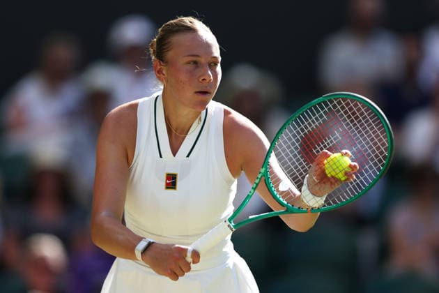 Amanda Anisimova during her third round match Wimbledon Tennis Championships, Day 6, The All England Lawn Tennis and Croquet Club, London, UK - 04 Jul 2026London The All England Lawn Tennis and United Kingdom  Copyright: xKieranxMcManus Shutterstockx 16975553dl