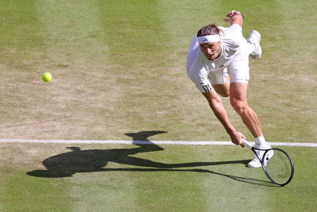 Alexander Zverev, GER, during third round of 2026 All England Lawn Tennis Championships at Wimbledon, mens singles, London, 04 07 2026; - *** Alexander Zverev, GER, during the third round of the 2026 All England Lawn Tennis Championships at Wimbledon, men s singles, London, July 4, 2026 