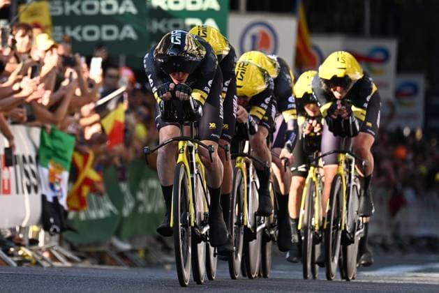 Tour de France 2026 Stage 1 BARCELONA, SPAIN - JULY 04 : Team Visma Lease a Bike in action during stage 1 of the 113rd edition of Tour de France an UCI World Tour 2.UWT Team Time Trial stage for Men Elite of 19 km with start in Barcelona and finish in Barcelona on July 4, 2026 in Barcelona, Spain, 04 07 2026 Barcelona Spain  Copyright: xPetexGodingx