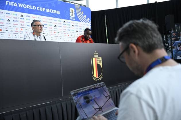Belgian national football team - FIFA World Cup, WM, Weltmeisterschaft, Fussball 2026 - media activities 04 07 2026 RENTON, UNITED STATES OF AMERICA - JULY 04 : Lukebakio Dodi forward of Belgium and Witsel Axel midfielder of Belgium talking to the press during a press conference, PK, Pressekonferenz of the Belgian national football team during the FIFA World Cup 2026 on July 4, 2026 in Renton, United States of America, 04 07 2026 Renton United States of America  Copyright: xNicoxVereeckenx